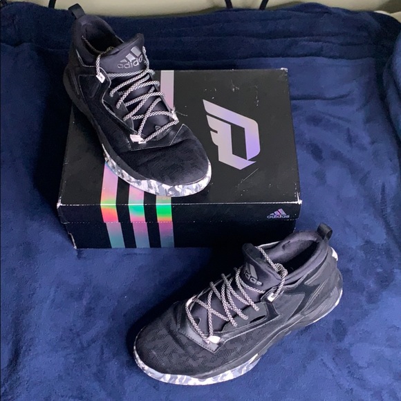 dame 2 basketball shoes